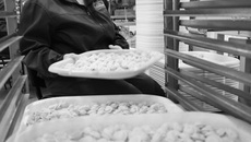 Качество пельменей «Сибирского Гурмана» подтверждено высшими международными стандартами.