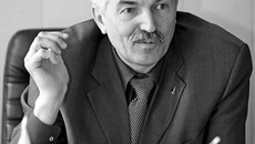 Михаил Остроушенко.