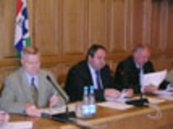185-03.jpg