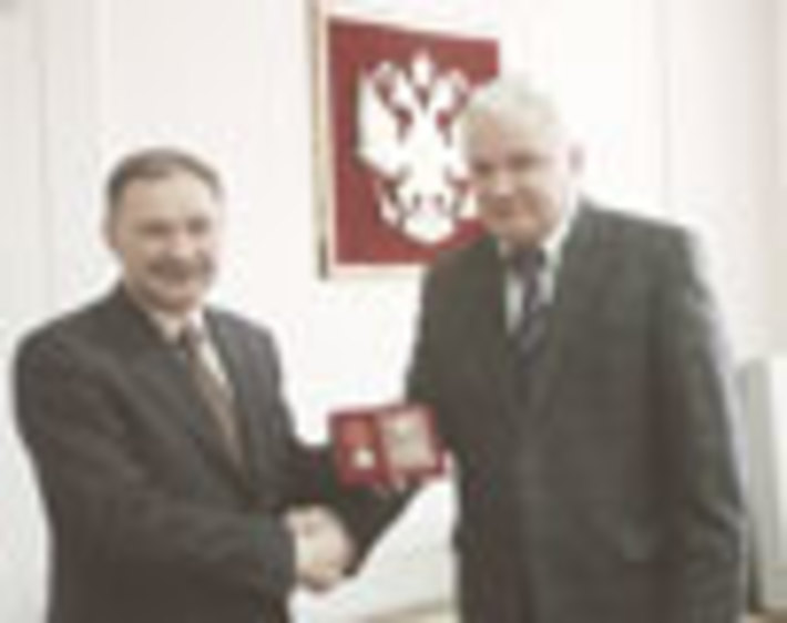 010-03.jpg