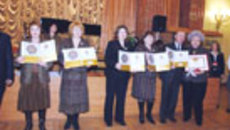 030-06.jpg