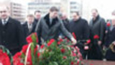 043-04.jpg