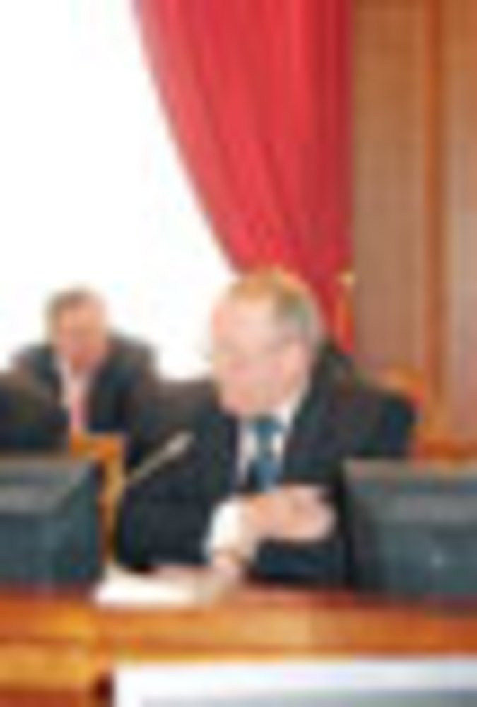 051-12.jpg