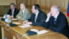 073-03.jpg