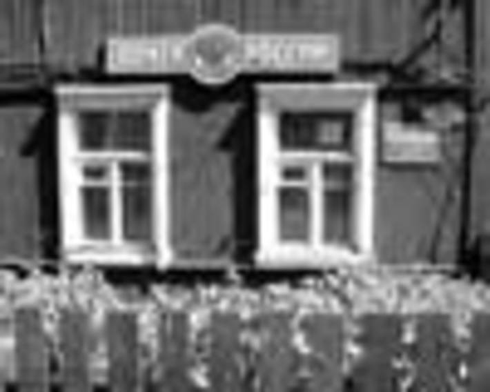 142-06.jpg