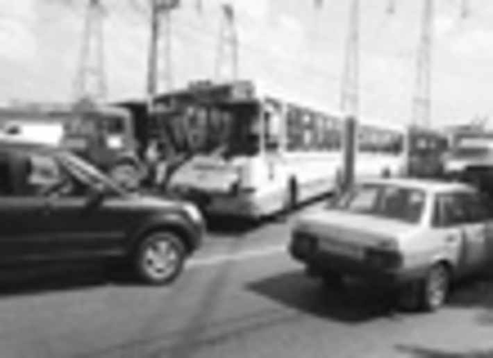 060-02.jpg