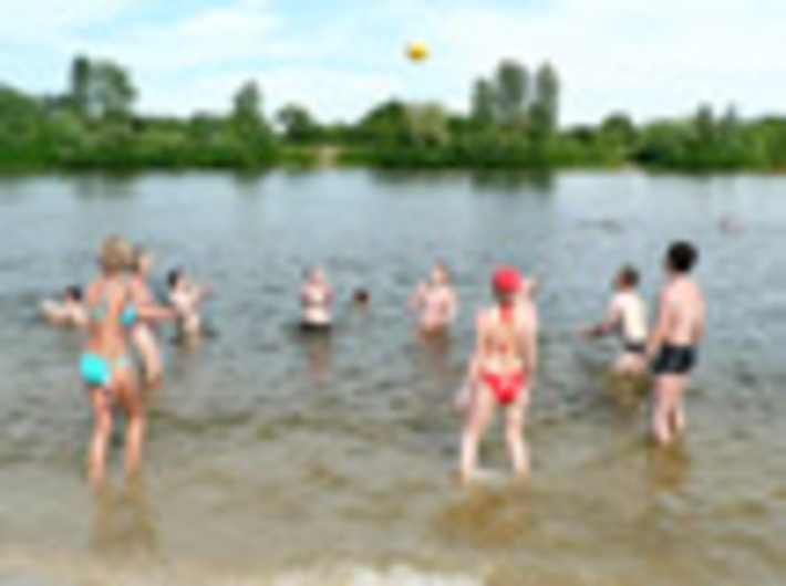098-02.jpg