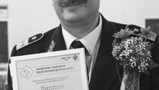 Владимир Псеровский, заместитель начальника Новосибирского метрополитена. Руководство подземки решило, что хватит утомлять пассажиров бесконечной рекламой, пора задуматься о разумном и вечном. И — отличный ход!