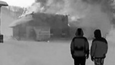 Пожар на турбазе «Юрманка». Съемки велись на мобильный телефон.