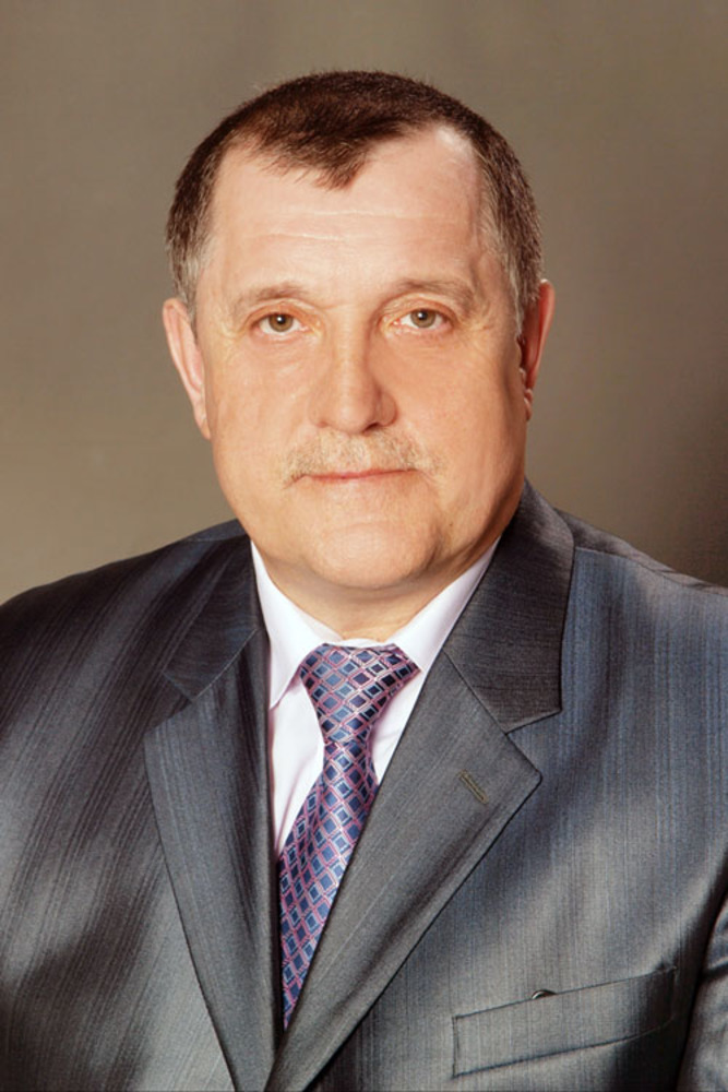 Глава района Михаил Колотов.