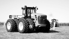 Техническое перевооружение хозяйств области набирает темпы — на нынешний год уже сформирован пакет заявок  на покупку новой техники  на 4,7 миллиарда рублей. Фото Бориса МОСКВИНА.