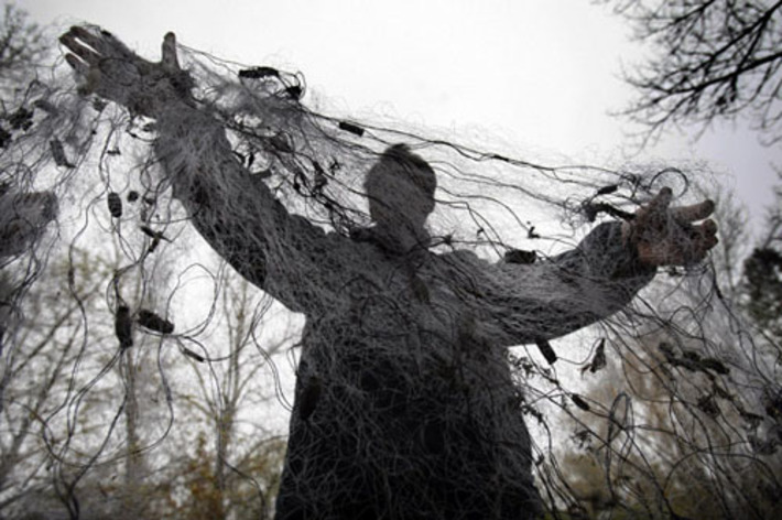 Всё озеро уставлено сетями. Фото с www.photosight.ru