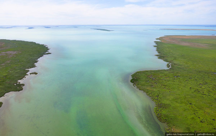 Озеро Чаны — один из наиболее перспективных объектов туристической индустрии. Оно и ныне является популярным местом отдыха жителей Новосибирской, Омской и Кемеровской областей. Фото с сайта ya.ru
