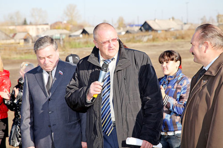 Аркадий Звонков: «Все наши районные программы максимально приближены  к жизни»
