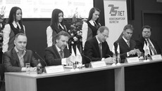 Во время подписания соглашения. Фото Михаила ПЕРМИНА