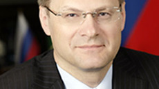 Губернатор Новосибирской области В. А. ЮРЧЕНКО.