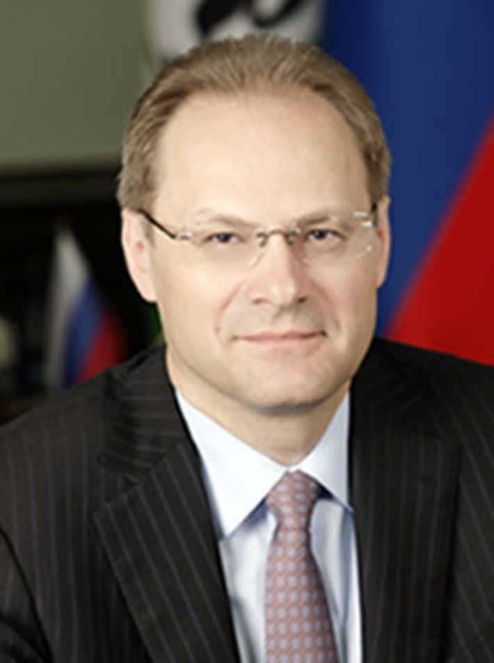 Губернатор Новосибирской области В. А. ЮРЧЕНКО.