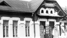 Здание вокзала. Фото предоставленно Черепановским краеведческим музеем