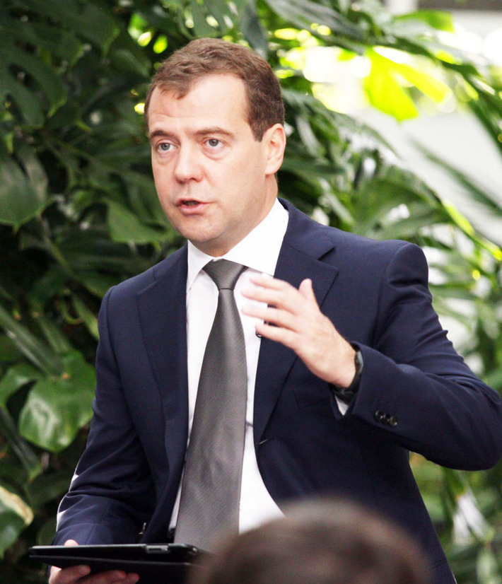 Дмитрий Медведев в своем выступлении предложил сконцентрироваться на проблемах. Фото Павла КОМАРОВА