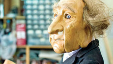 Фото Дениса ТИТОВА и с сайта www.animatronic.ru