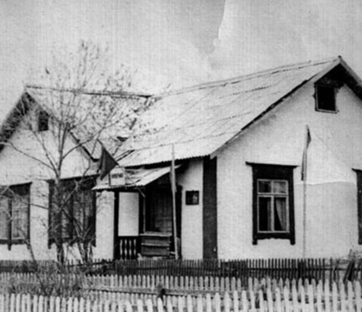 Промтоварный магазин, 1960-е годы. Фото с сайта школьного музея