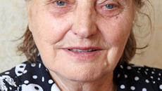 Надежда Николаевна имеет множество поощрений и наград от руководства за свой добросовестный многолетний труд и большую общественную работу, медали «За трудовое отличие» и «Ветеран труда». Н.Н. Котова — почетный ветеран Западно-Сибирской магистрали.Фото автора и из личного архива Н.Н. КОТОВОЙ