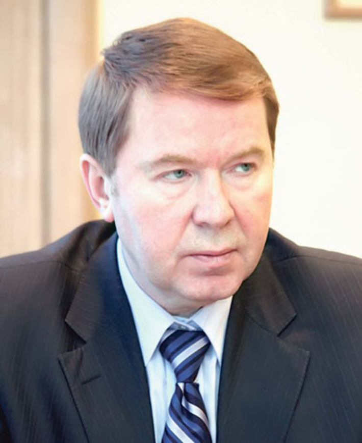 Глава Колыванского района Виктор Аверин