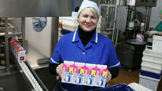 ЗАО «Племзавод «Ирмень», которым руководит член Совета старейшин Юрий Бугаков, является многоотраслевым и высокорентабельным хозяйством Сибирского региона. Фото Бориса МОСКВИНА