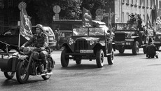 Фото Аркадия УВАРОВА