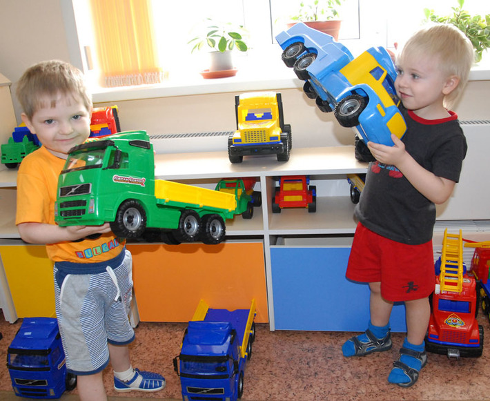 Расходы социального сектора областного бюджета, несмотря  на сложности, будут увеличены за три года в среднем в 1,4 раза. Фото Михаила ПЕРМИНА