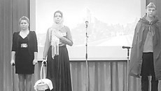 Студенты Новосибирского техникума бытового обслуживания во время выступления. Фото с сайта www.ntbo.ru