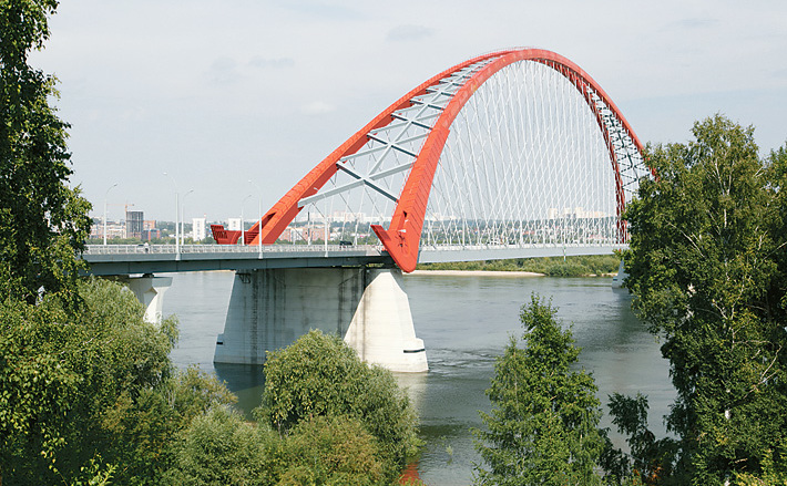 Фото Аркадия УВАРОВА