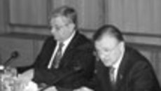 061-04.jpg