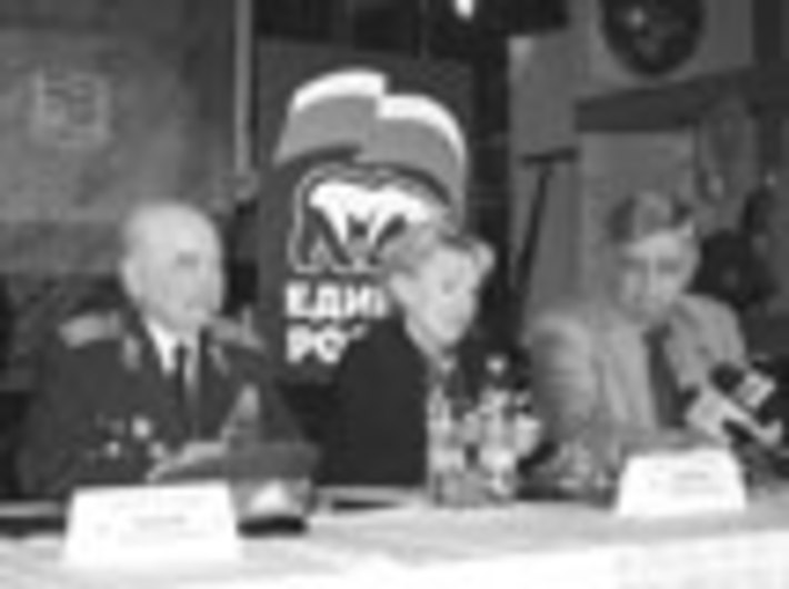 083-03.jpg