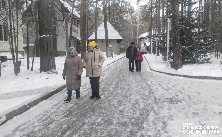 Новые владельцы старого пансионата «Былина» под Бердском создали необычные и востребованные туристом локации: бассейн под открытым небом, яхт-клуб, прозрачные сферы для проведения различных мероприятий. Кстати, весной здесь готовится к запуску самый большой открытый круг­логодичный бассейн в России — площадь его зеркала составит 1,5 тысячи квадратных метров. Фото: Алена Коврова