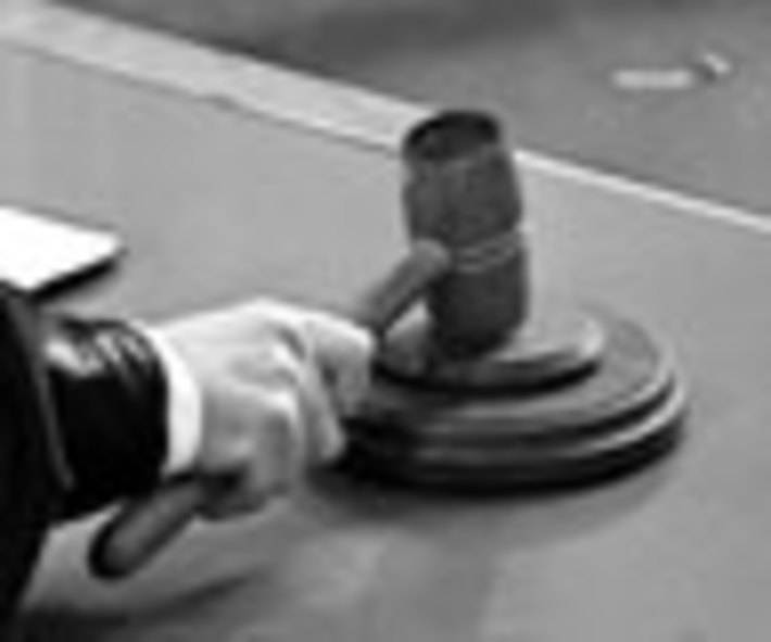 090-08.jpg