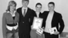 098-04.jpg