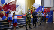 Профильную смену «Истории сельской жизни» начали зажигательно и ярко — концертом с участием местных талантов. Впереди ее участников ждут мастер-классы по различным направлениям и другие обучающие мероприятия. ­Фото: страница в соцсети «ВКонтакте» администрации Баганского района