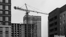 Сегодня в Новосибирской области определены 54 территории комплексного развития общей площадью 818 га. На этой территории предстоит расселить 157,57 тысячи квадратных метров ветхого жилого фонда. Взамен планируется построить более 7,1 миллиона «квадратов». Фото: Андрей Заржецкий