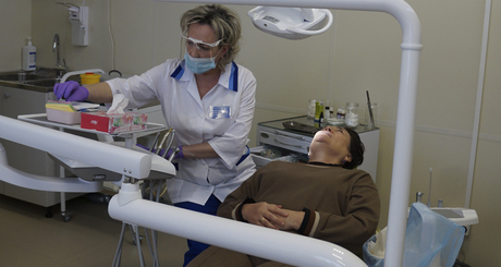 Кабинеты оснащены современным оборудованием, которое позволяет оказывать пациентам медпомощь на высококачественном уровне. В период тестового режима отделение ежедневно посещали около 250 человек. Фото: Елена Иванова