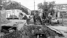 Ремонт тепловых сетей — дело сложное, затратное, но совершенно необходимое. В нынешнем году по нацпроекту «Инфраструктура для жизни» реконструкцию теплосетей проведут в поселке Ордынское. Фото: Андрей Заржецкий